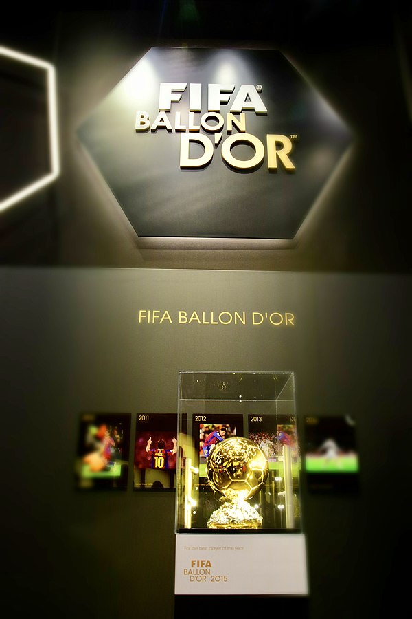 Poprvé neudělen Zlatý míč FIFA
