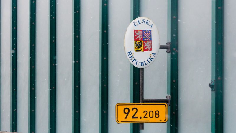 Německo uzavírá hranice pro cestující z ČR