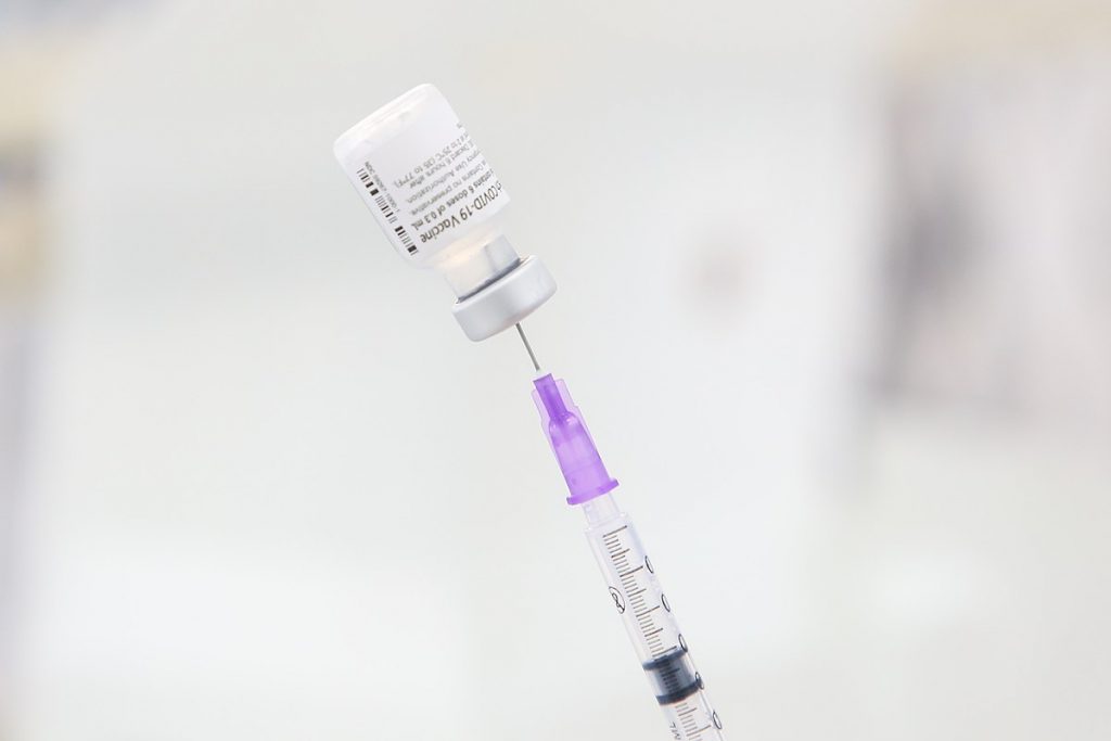 Úspěšné testování vakcíny proti COVID-19